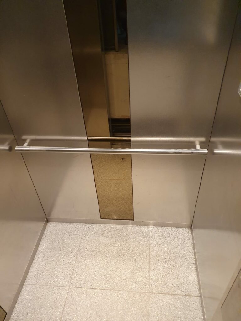 cabine ascenseur serrurier geneve